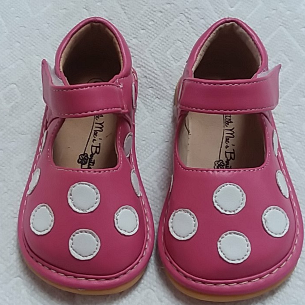 6T Squeaky shoes